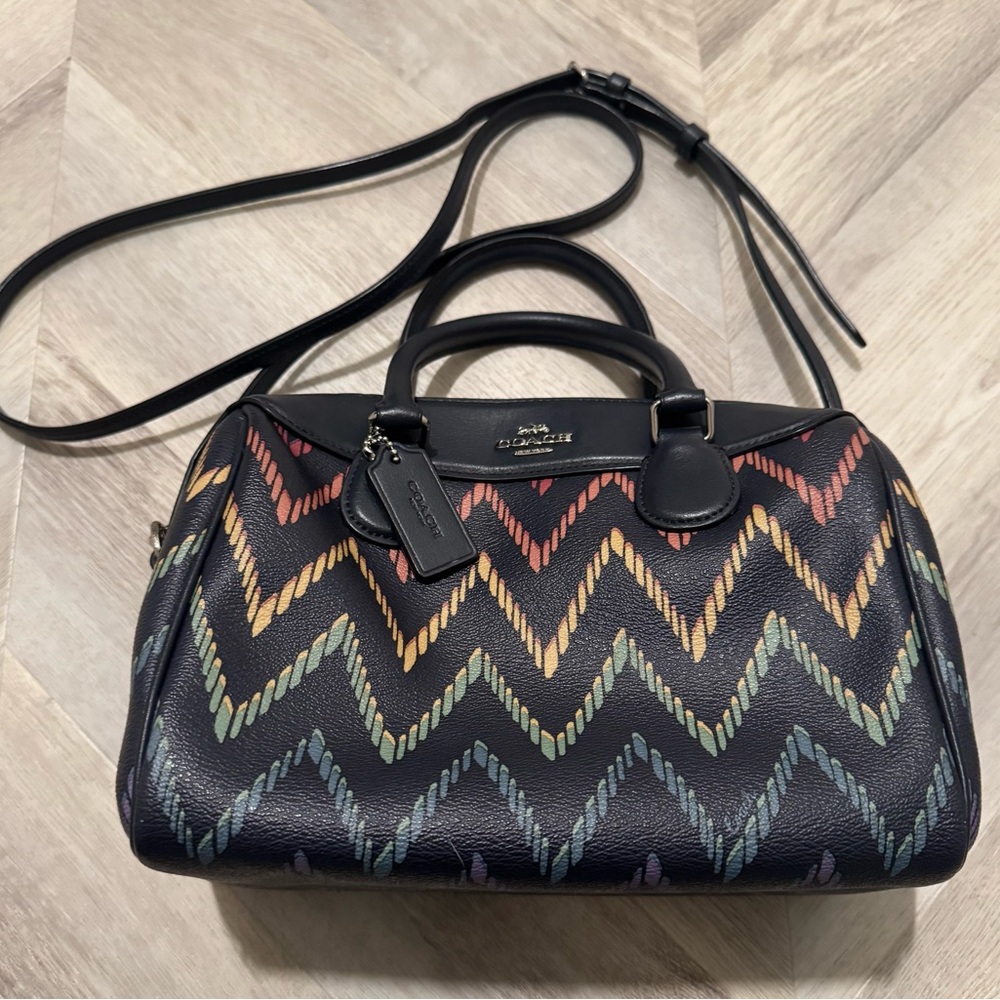 EUC Coach | Mini Bennett Satchel | Geo Chevron Print
Midnight Multi